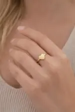 Kalp Figürlü Gold Yüzük | 17 Numara