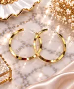 Gold Büyük Boy İnce Köşeli Halka Küpe - Görsel 2