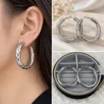 Silver Orta Boy Dalgalı Dokulu Halka Küpe