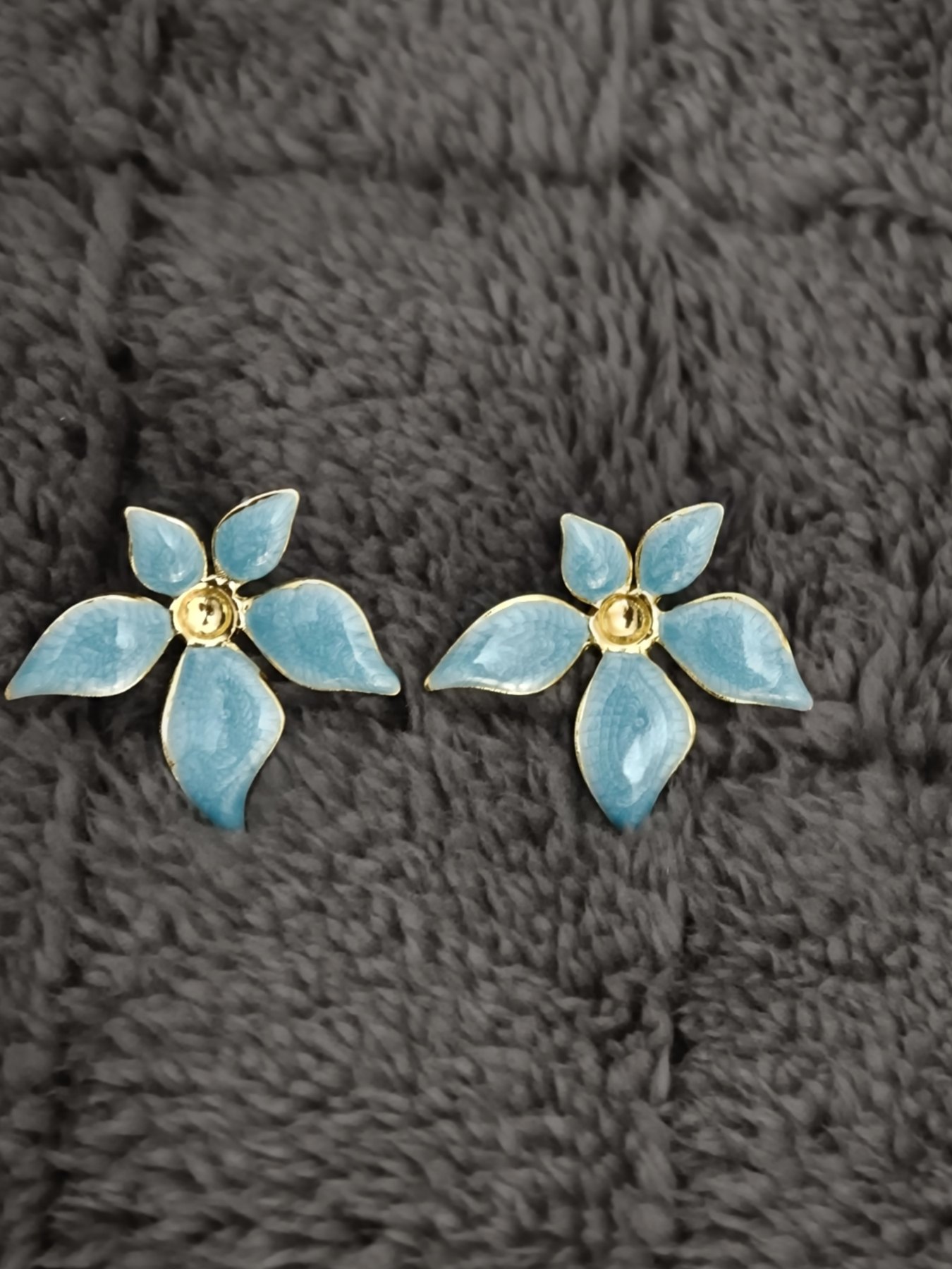 FA-KP-006-01 Mavi Çiçek Küpe - Görsel 1