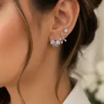 Silver Renk Fiyonk Figürlü Zirkon Taşlı 6'lı Küpe Seti