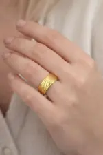 Çapraz Desen Çelik Yüzük 18 beden