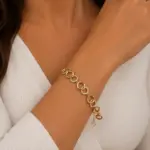 Gold Halka Form Taş Detaylı Bileklik - Görsel 3