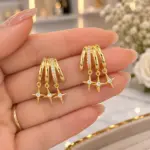 Gold Renk Üçlü Kutup Yıldızı Sallantılı Taşlı Küpe