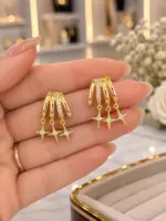 Gold Renk Üçlü Kutup Yıldızı Sallantılı Taşlı Küpe