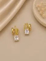 Baget Taş Sallantılı Gold Renk Küpe - Görsel 2