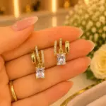 Baget Taş Sallantılı Gold Renk Küpe