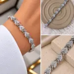 Silver V Formlu Taşlı Bileklik