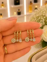 Gold Renk Yıldız ve Damla Taşlı Sallantılı Küpe