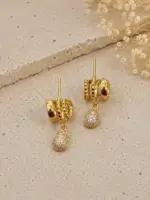 Gold Renk Damla Taşlı Sallantılı Küpe - Görsel 2