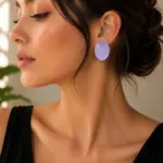 Lila Sedef Dokulu Oval Gümüş Renk Kadın Küpe