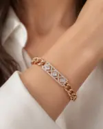 Rose Zincir Detaylı Baget Taşlı Bileklik