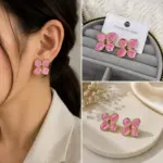 Pembe Çiçek Formlu Gold Detaylı Küpe