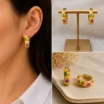Sarı Çiçek Desenli Gold Halka Küpe - Görsel 4