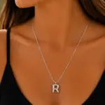 Silver Renk R Harf Figürlü Minimal Zincir Kolye