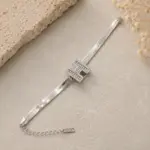 Silver Taş Detaylı Geometrik Tokalı Zincir Bileklik