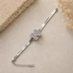 Silver Taş Detaylı Geometrik V Figürlü Zincir Bileklik - Görsel 2