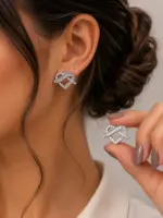 Silver Renk Sonsuzluk Kalpli Zirkon Taşlı Kadın Küpe