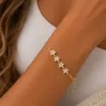 Gold Renk Zirkon Taşlı Yıldız Figürlü Bileklik