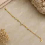 Gold Renk Kare Taşlı Yıldız Detaylı Bileklik - Görsel 3