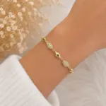 Gold Renk Taşlı Burgu Detaylı Bileklik