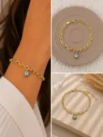 Gold Renk Mavi Taşlı Nazar Boncuğu Figürlü Zincir Bileklik - Görsel 4