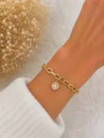 Gold Renk Taşlı Yuvarlak Madalyon Figürlü Zincir Bileklik - Görsel 2