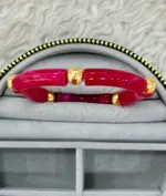 Kırmızı Detaylı Gold Boncuklu Bileklik