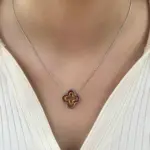Çelik İki Renk Yonca Kolye