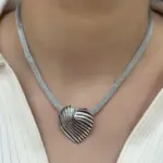 Çelik Modern Çizgili Kalp Kolye