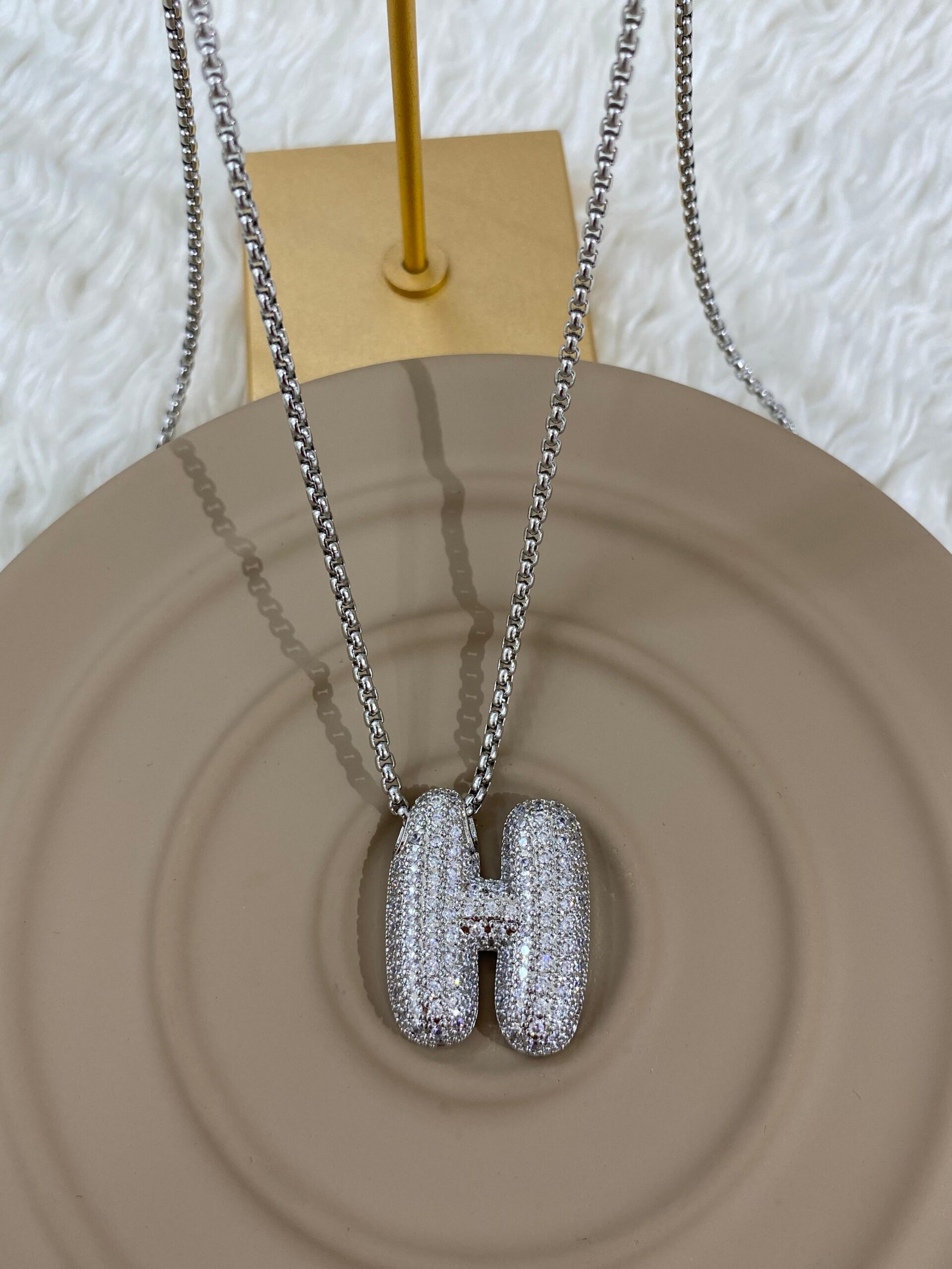whatsapp-image-2024-10-18-at-12-2.jpg Çelik Silver H Harf Kolye 60cm - Görsel 1