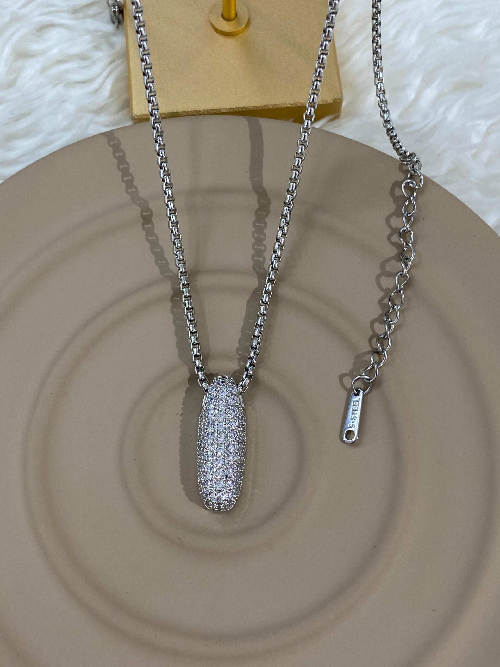 whatsapp-image-2024-10-18-at-14-3.jpg Çelik Silver I Harf Kolye 60cm - Görsel 1