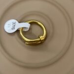 Çivi Detaylı Gold Yüzük No: 17