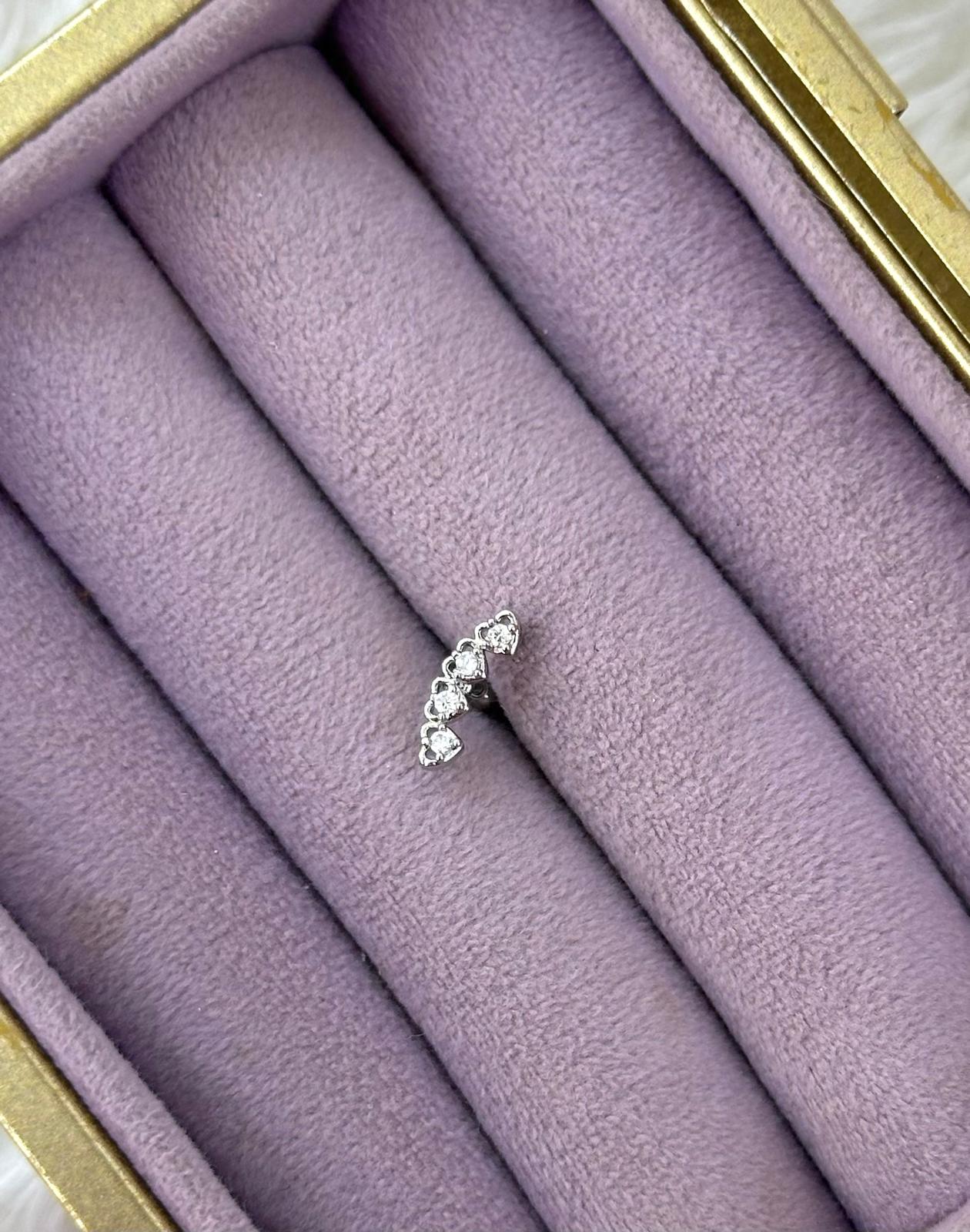 whatsapp-image-2025-09-04-at-10-6.jpg Hilal Işıltı Kavis Çelik Piercing - Görsel 1