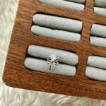 Aşkın İpliği: Kurdele Kalp Piercing
