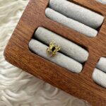 GİZEMLİ GECENİN ÖRÜMCEKLİ PIERCING'İ