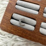 GÖKYÜZÜNÜN MÜHRÜ: SILVER AY PIERCING