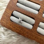 ŞANS GETİREN İZ: DÖRT YAPRAKLI YONCA PIERCING
