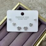 Zirkon Taşlı Çiçek Figürlü Mini Küpe Seti – Silver