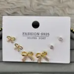 Fiyonk Detaylı Taşlı Mini Küpe Seti