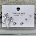 Çiçek & İnci Detaylı Mini Küpe Seti