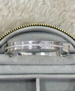 Minimal Silver Çizgi Detaylı Kelepçe Bileklik - Görsel 2