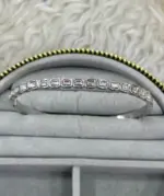 Silver Baget Taş Detaylı Kelepçe Bileklik - Görsel 3