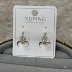 Xuping Işıltılı Oval Taş Detaylı Gold Küpe