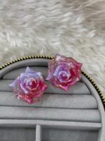 Pembe Mor Gül Desenli Simli Küpe