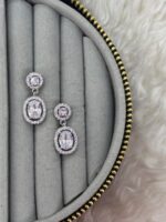 Silver Renk Oval Taşlı Sallantılı Kadın Küpe - Görsel 2