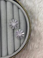 Silver Renk Güneş Çiçeği Model Zirkon Taşlı Kadın Küpe - Görsel 2