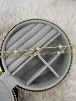Gold Renk Su Yolu Yıldız Figürlü ve Pul Zincir Detaylı Katmanlı Bileklik - Görsel 2