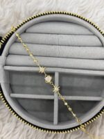 Gold Renk Gezegen ve Kutup Yıldızı Figürlü Taşlı Bileklik - Görsel 2