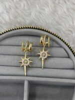 Gold Renk Kutup Yıldızı Figürlü Sallantılı Küpe - Görsel 2